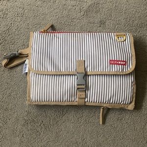 Skiphop travel diaper clutch